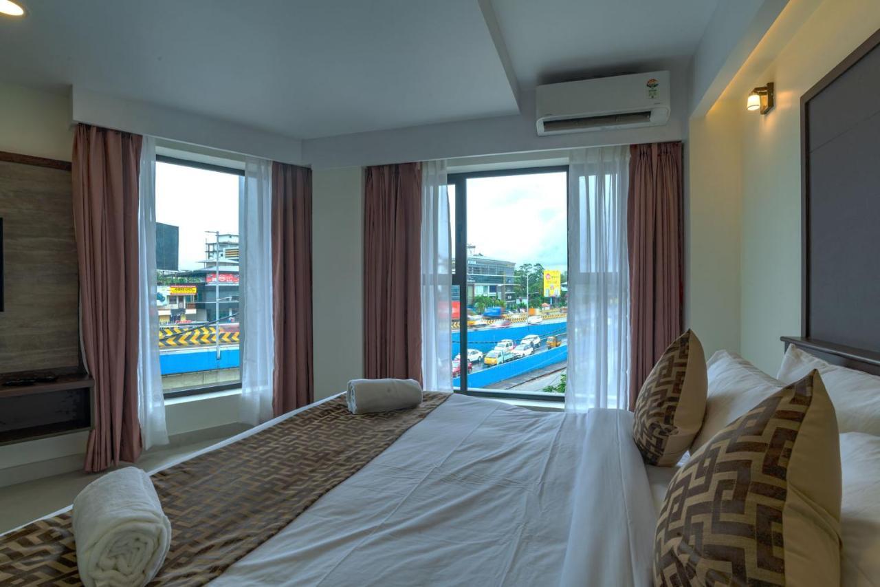Arctic Hotel Kochi Exterior foto