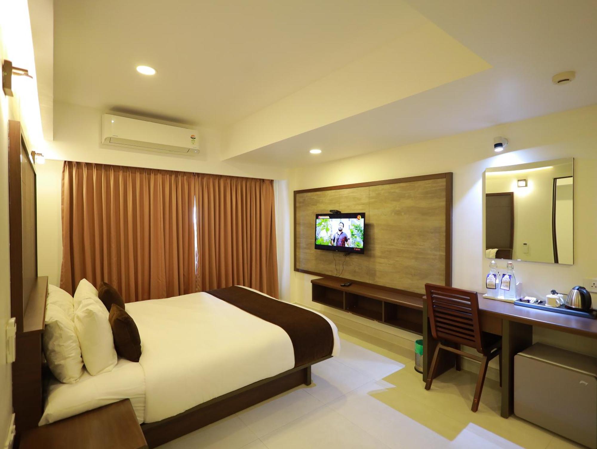 Arctic Hotel Kochi Exterior foto
